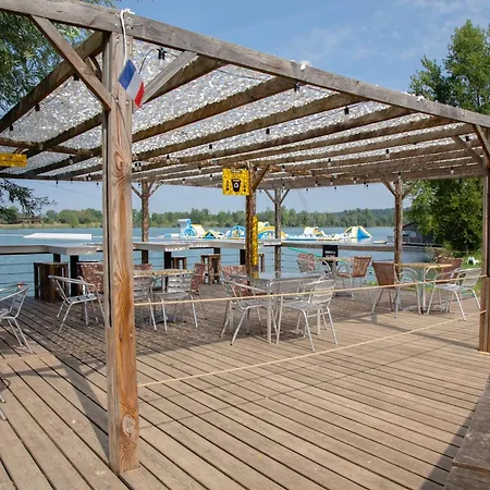 Domaine St Gilles - Maison Entierement Climatisee, Proche Activites Aquatiques Et Equestres *