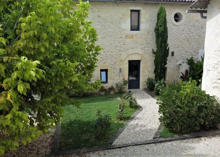 Domaine St Gilles - Maison Entierement Climatisee, Proche Activites Aquatiques Et Equestres Дом отдыха Baurech