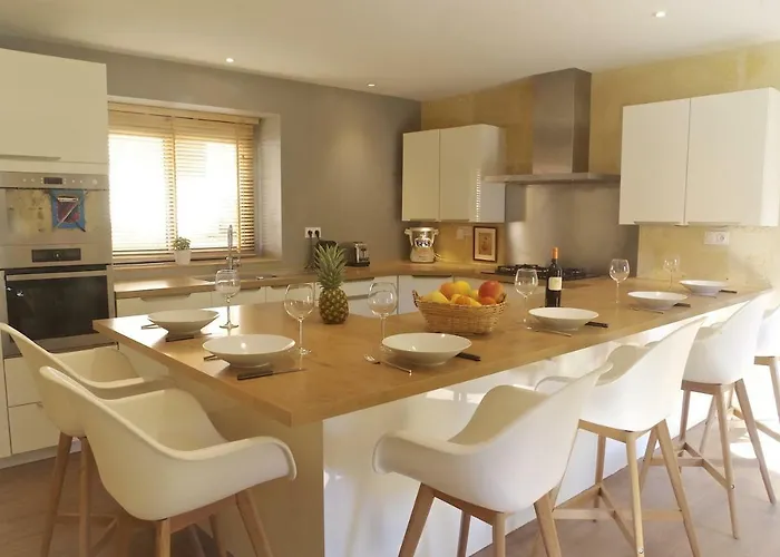 Domaine St Gilles - Maison Entierement Climatisee, Proche Activites Aquatiques Et Equestres Дом отдыха *